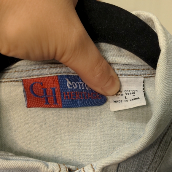 Vintage Demin Button Up Shirt Size L/XL - Picture 6 of 7